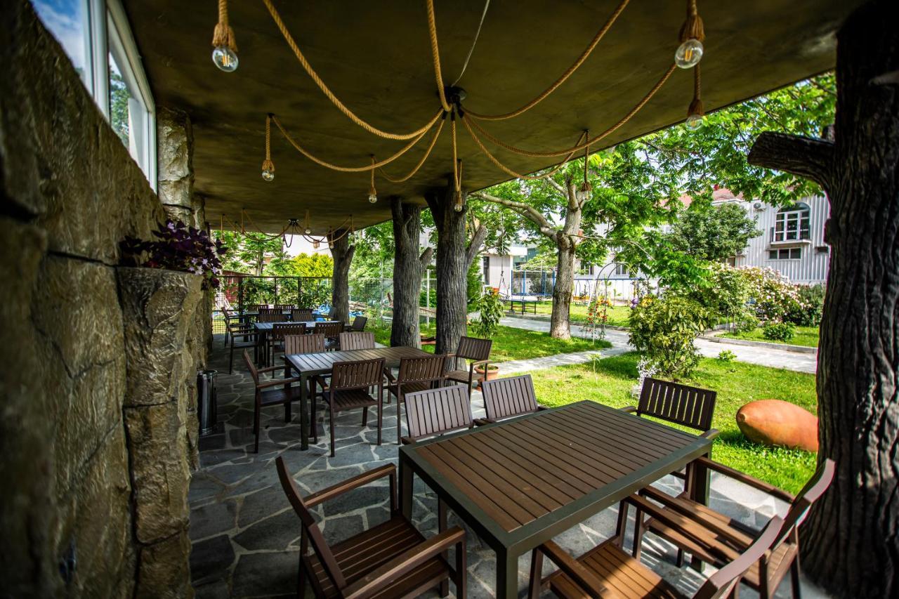 Chveni Ezo Boutique Hotel Kobuleti Esterno foto